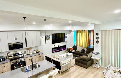 OST - South Union House | Game Room, Hot tub, Pool table, Gym, Arcade, Grill, Gazebo, 7 min to NRG MED CTR