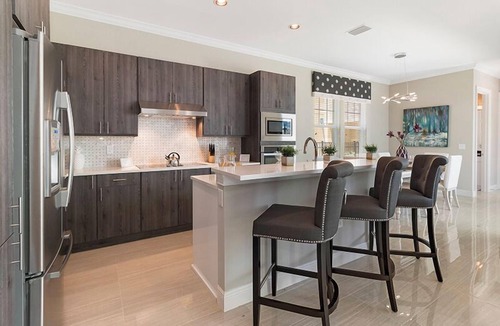 Reunion House | Games Room | Private Pool | Near Attractions