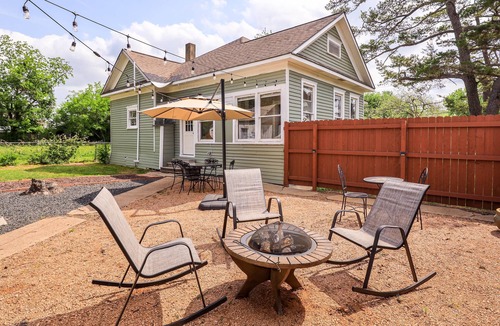 Bellville House | Gas Grill & Private Yard: Home in Bellville