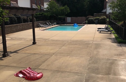 Oxford Condo | Gated Condo Community and Personal parking, Near campus, WIFI, Washer/Dryer