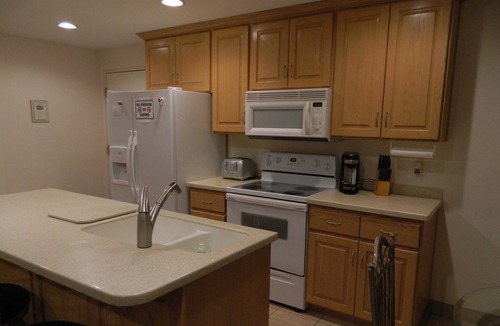 Hurricane Apartment | Gateway to Zion - Sleeps 8!