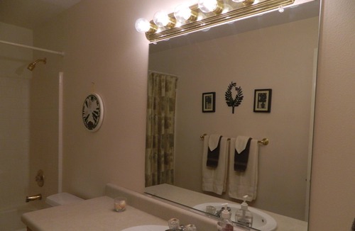 Hurricane Apartment | Gateway to Zion - Sleeps 8!