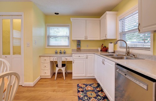 Georgetown House | Georgetown Family Getaway 1 Mi to Front Street