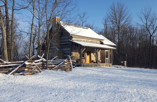 Lynx Cabin | Get away from it all! Restored 1800 log cabin on 40 acres - NO cleaning fee!