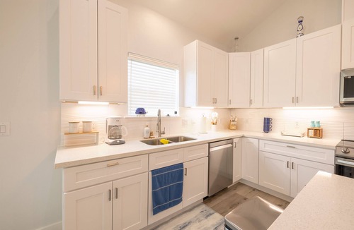 Indian Beach House | Get ready to soak up the sun at Villa Caman!