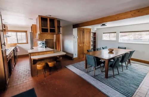 Helena West Side House | Giant View Homennn