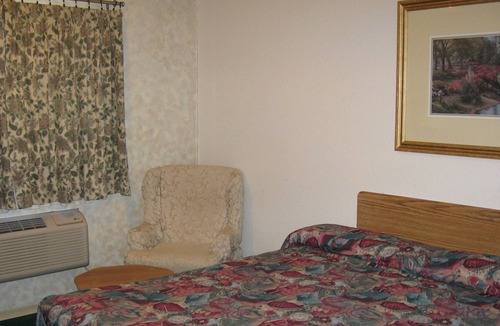 Santa Rita Hotel | Glacier Gateway Inn