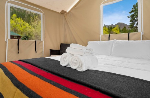 Poudre Park House | Glamp 1- Bighorn Sheep