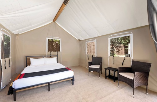Poudre Park House | Glamp 14 - Wild Rose