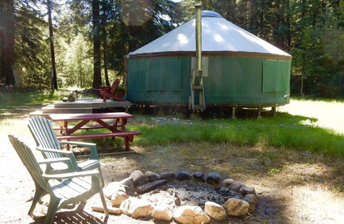 Sandpoint Cabin | Glamp in our beautiful North Idaho Yurt
