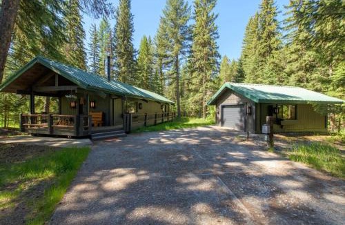 Eureka House | Glen Lake Cabin in the Woods
