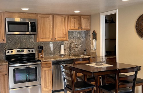 Park City Condo | Glorious to Red Pine Ski Condo at Park City Resort - Canyons Village