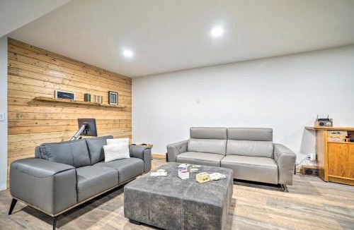 Gold Bar House | Gold Bar Cabin on Skykomish River Heated Swim Spa