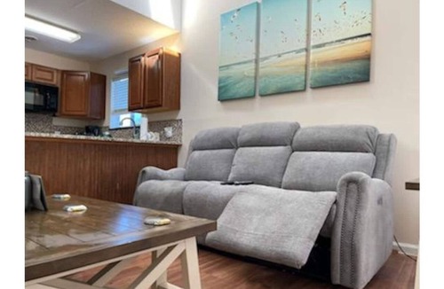 Little River Condo | Golf Colony Resort condo near Myrtle Beach