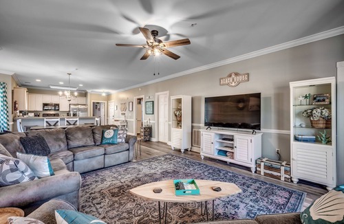 Central Myrtle Beach Condo | Golf Course View, 3 Bd 2Ba, 1st Floor Condo, Free WiFi Available, Prime Location