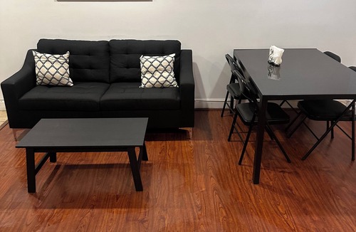 Mount Vernon Square House | Gorgeous Downtown TH Apt near all the Tourist Sites