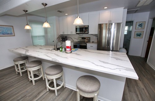 Surfside Beach House | Gorgeous FRONT ROW beach house, recently remodeled 3-bedroom
