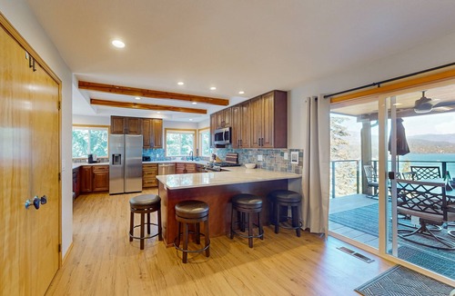 Sagle House | Gorgeous mountain home with dock, lake views, Kayaks & Hiking Trails