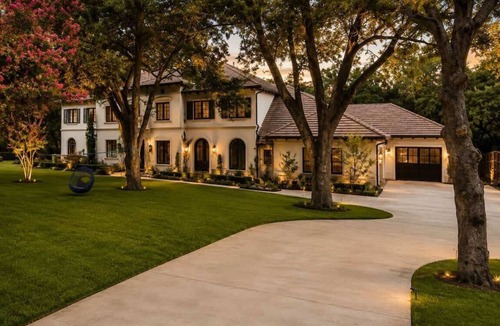 Lakewood House | Grand Luxury 11,000 sq ft Estate — 6BR, 8BA, Pool & Premium Finishes