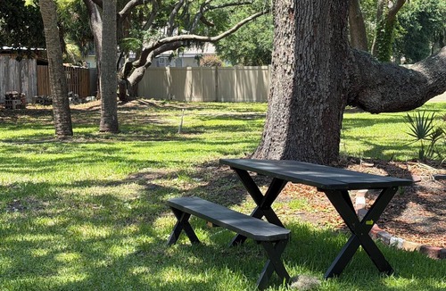 Brown Island Cottage | Grand Opening Special~Miss Mae's Peaceful Retreat!