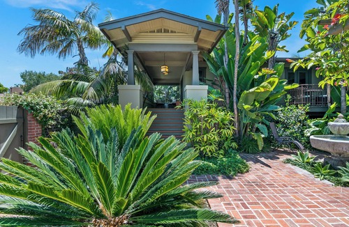 North Park House | Grand Treetop Suite at Resort-like Estate. steps to Balboa Park & Zoo