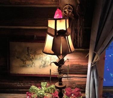 Gardiner House | Grandpa's Cabin