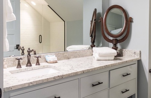 Oriental Hotel | Great Egret Suite w/2 Queen Beds - River Dunes