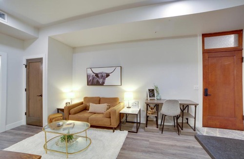 Great Falls Apartment | Great Falls Getaway Convenient Downtown Location!