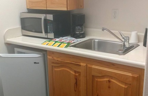 Kalispell Hotel | Greenwood Village Inn & Suites