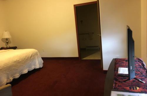 Kalispell Hotel | Greenwood Village Inn & Suites