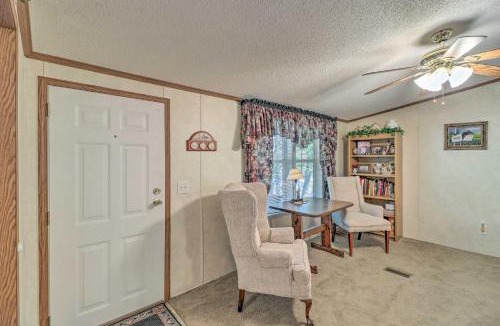 Greers Ferry House | Greers Ferry Getaway with Deck and Lake Access!