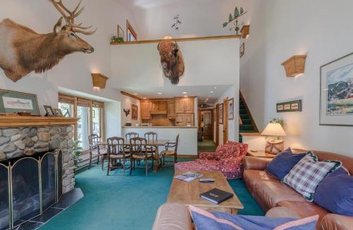 Warm Springs House | Greyhawk Condo 10