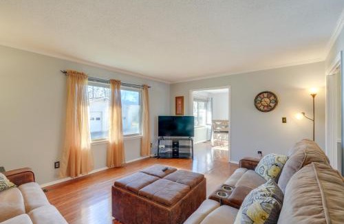 Durham House | Group-Friendly Durham Home 6 Mi to Duke University