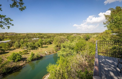 Gruene House | Gruene Vista on the Guadalupe - 1 mi to Gruene, 3 mi to Downtown NBTX, Panoramic Hill Country Views