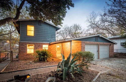 New Braunfels House | Guadalupe Daze - 4 Bedroom Riverfront, Come and Relax!