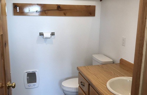 Kalispell Apartment | Guest House near Glacier with sunset views