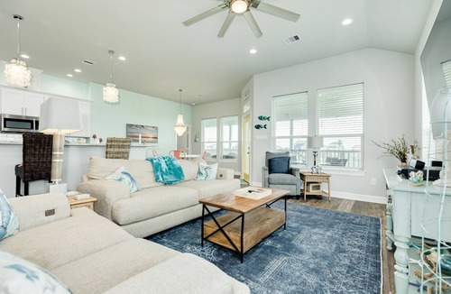 Indian Beach House | Gulf view home blocks from the beach with AC, deck & W/D - 2 dogs welcome