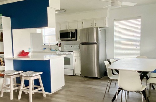 Surfside Beach House | Gulf Views and good vibes!