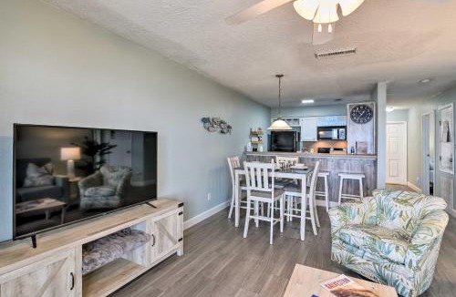 Galveston House | Gulf Views & Resort Perks: Walkable Galveston Gem