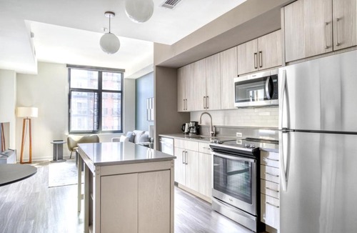 H Street Corridor Apartment | H St 1BR w Rooftop Pool Gym nr Metro WDC-509