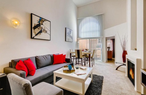 Downtown San Diego Apartment | H2 -NEW Gorgeous Downtown San Diego 1 Bedroom + Upstairs Bedroom Loft!
