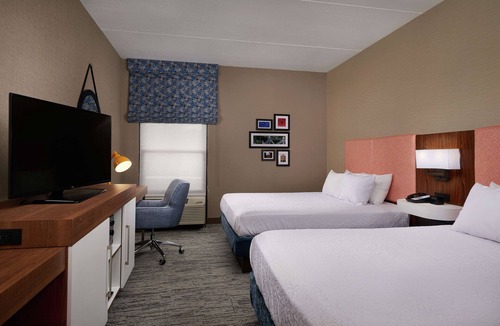 Austintown Hotel | Hampton Inn by Hilton Youngstown-West I-80