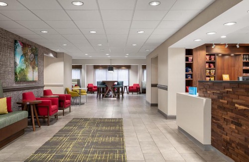 Dentsville Hotel | Hampton Inn Columbia Northeast-Fort Jackson Area