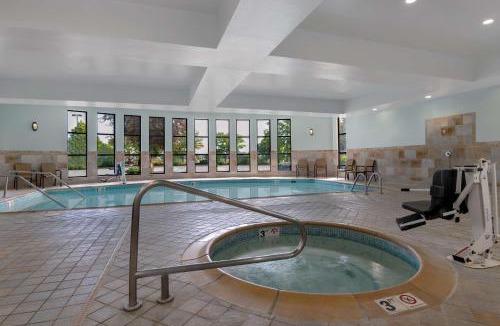 Billings Hotel | Hampton Inn & Suites Billings West I-90