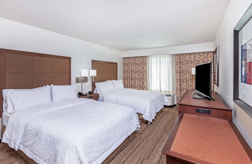 Addicks Hotel | Hampton Inn & Suites Houston I-10 West Park Row