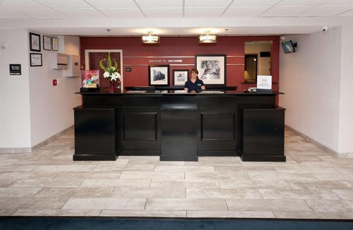 McComb Hotel | Hampton Inn & Suites McComb