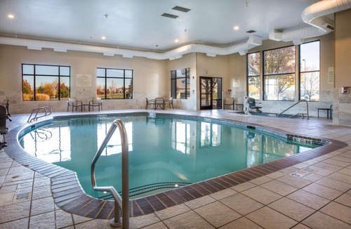 Nampa Hotel | Hampton Inn & Suites Nampa at the Idaho Center