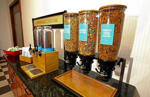 Nampa Hotel | Hampton Inn & Suites Nampa at the Idaho Center
