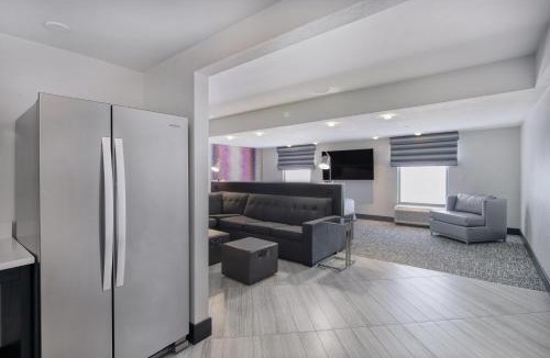 Umstead Hotel | Hampton Inn & Suites Raleigh-Durham Airport-Brier Creek