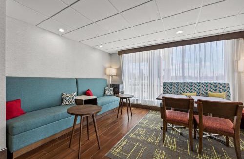 Maumee Hotel | Hampton Inn Toledo-South/Maumee